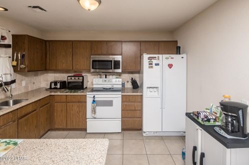 1180 Catalina Dr, Lake Havasu City, AZ 86403-2507