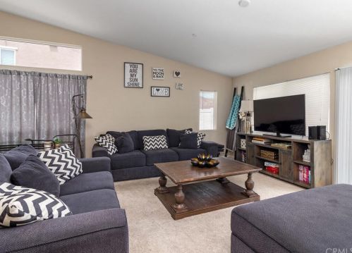 35124 Sorrel Ln, Lake Elsinore CA  92532-2802 exterior