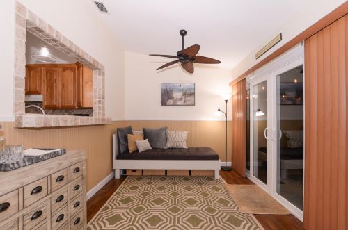 543 23rd St, Vero Beach FL  32962-8312 exterior