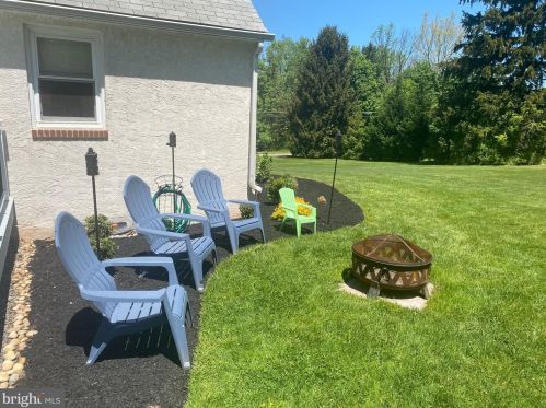 3894 Yerkes Rd, Collegeville PA  19426-3209 exterior