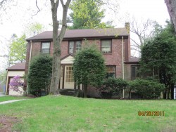 65 Kirkstall Rd, Newton, MA 02460-2244