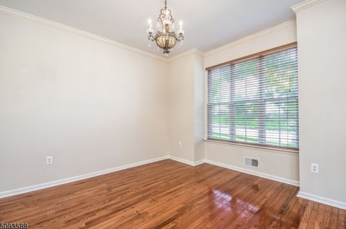 1 Crestview Dr, Hackettstown NJ  07840-5673 exterior