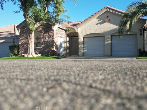 49526 Wayne St, Indio, CA 92201-9751