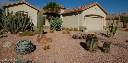 7726 Cathedral Canyon Dr, Tucson, AZ 85743-5147