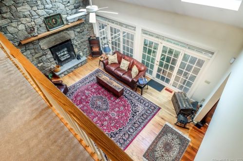 504 Upper Grassy Hill Rd, Woodbury, CT 06798-3107