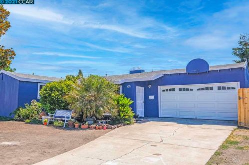 1212 Coe Ave, San Leandro, CA 94579-1113