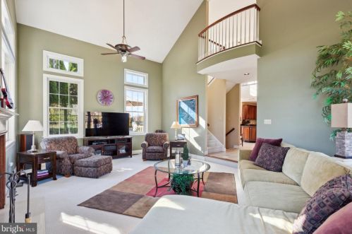 4040 Steeplechase Dr, Collegeville PA  19426-1265 exterior