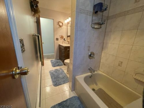 26 Hillsdale Dr, Wantage NJ  07461-4026 exterior