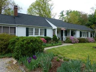 8344 Meadowbridge Rd, Mechanicsville, VA 23116-1822