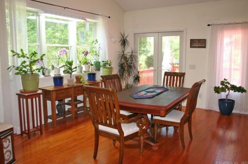 121 Jerry Daniels Rd, East Hampton CT  06447-1230 exterior