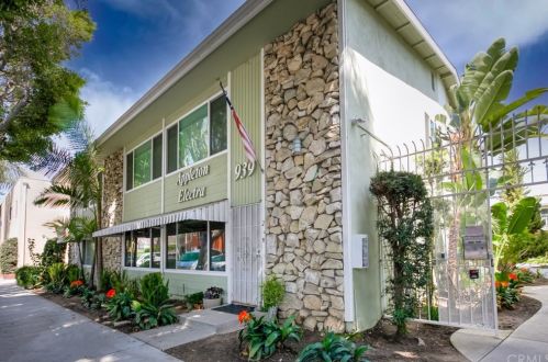 939 Appleton St, Long Beach, CA 90802-3370