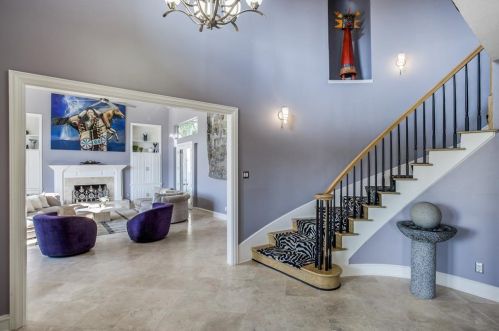 6745 Country Club Cir, Dallas TX  75214-4021 exterior