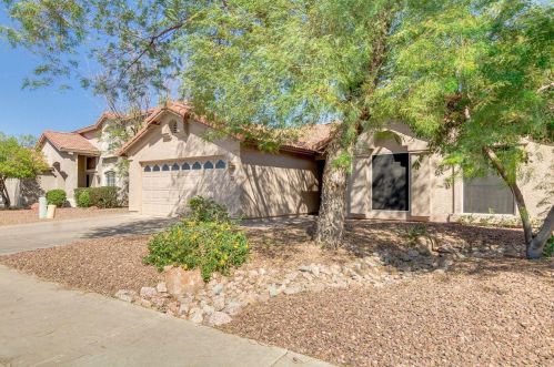 741 Monterey St, Gilbert, AZ 85233-7223
