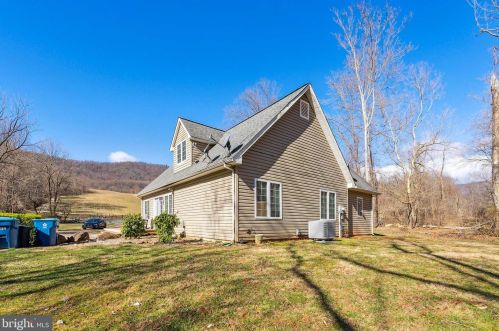 282 Keyser Run Rd, Washington VA  22747-1705 exterior