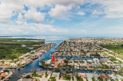 4904 Forestay Ct, New Port Richey, FL 34652-4421