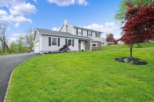 15 Yorke Rd, Mahopac, NY 10541-2767