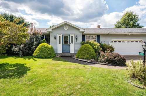 531 Calvin Ln, Latrobe, PA 15650-5235