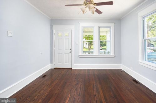 457 Lexington Ave, Camden NJ  08110-2828 exterior