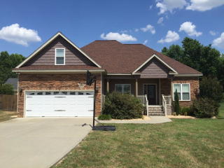 312 Clemens Dr, Pikeville, NC 27863-8113