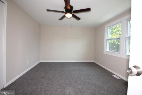 42 Temple Ln, Willingboro NJ  08046-3706 exterior