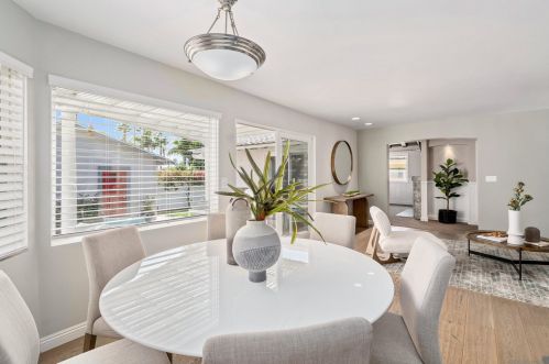 1151 Turquoise St, San Diego CA 92109-1247 exterior