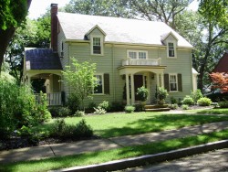 30 Alexander Rd, Newton, MA 02461-1831