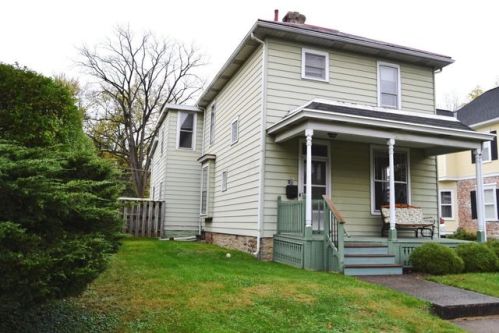 169 Liberty St, Delaware, OH 43015-2554