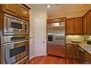 424 Marine Ave, Manhattan Beach CA  90266-4433 exterior