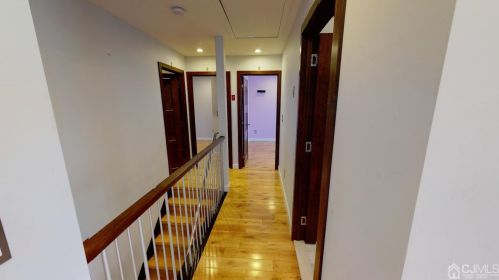 33 Berkshire Rd, Old Bridge NJ  08857-1601 exterior