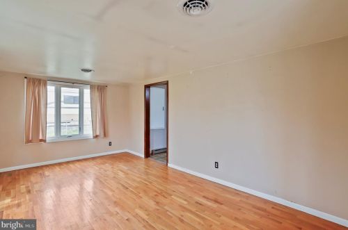 10601 Scenic View Dr, Upton PA  17225-9359 exterior