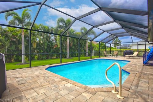 3042 27th Pl, Cape Coral, FL 33914-4721