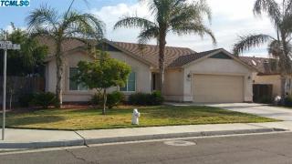 1348 Pasteur Ct, Hanford, CA 93230-7690