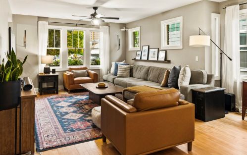 1735 Warren Ave, Milwaukee WI  53202-1616 exterior