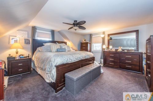 146 Oakmanor Pkwy, South Plainfield NJ  07080-4923 exterior