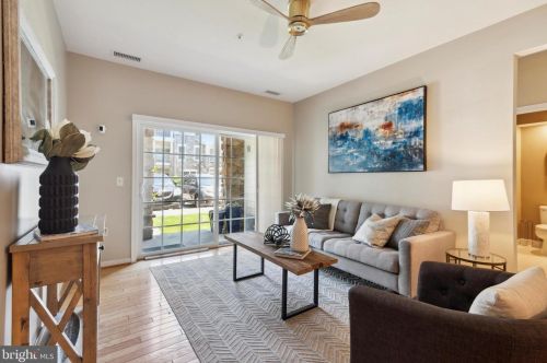 2106 Lilac Ct, Lansdale PA  19446-7611 exterior