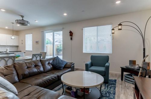 580 Gabriele Ct, Hollister CA  95023-3478 exterior