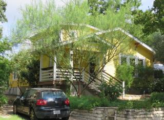 1506 Travis Heights Blvd, Austin TX  78704-3120 exterior