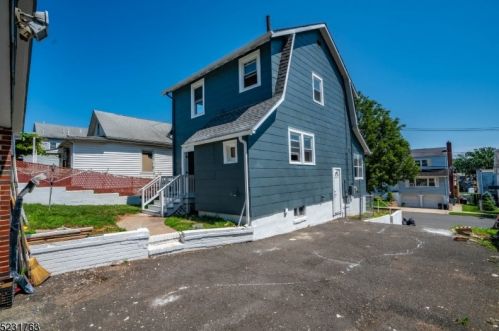 551 Leo St, Industrial Hillside NJ  07205-1726 exterior