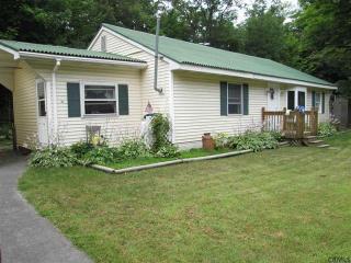 3148 Delaware Tpke, Reidsville, NY 12186-2836