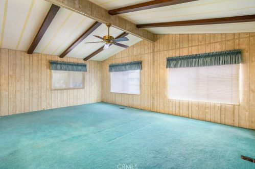 1325 Medallion St, Redlands CA  92374-2666 exterior