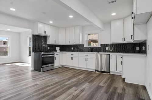 2521 Amelia St, Dallas TX  75235-8222 exterior