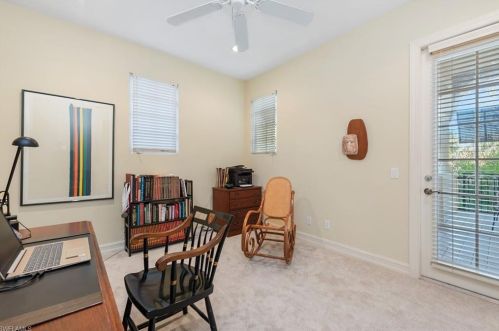 4852 Boulevard Ct, Naples FL 34103-3048 exterior