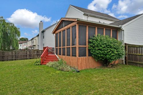 8104 Arbor Rose Way, Blacklick OH  43004-9235 exterior