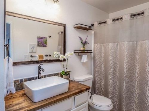 17165 Creekside Cir, Morgan Hill CA  95037-4647 exterior