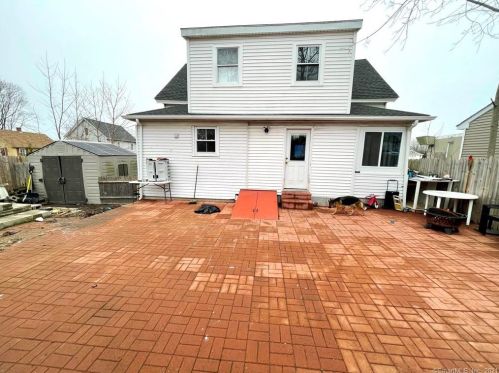 16 Evergreen Ave, United States Coast Guard Ac, CT 06320-3302