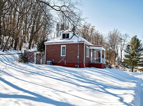 2394 7th St, New Kensington PA  15068-5152 exterior