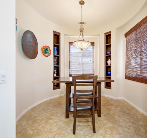 981 Park Ave, San Jacinto CA  92583-5407 exterior