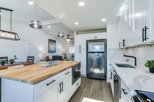 911 Greenbriar Ln, Richardson TX 75080-3004 exterior