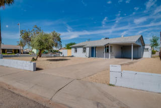 6066 Hollyhock Dr, Phoenix AZ  85033-5319 exterior