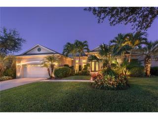 8111 8th Ter, Bradenton, FL 34209-7211